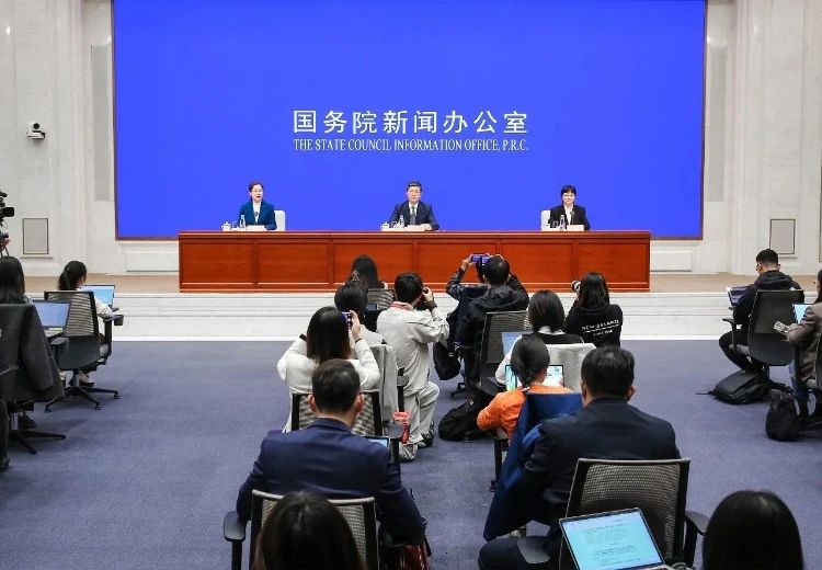 工信部：將研究制定新能源汽車換電模式指導(dǎo)意見(jiàn)